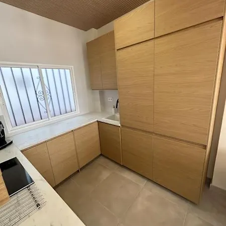 Apartment Comfortable In Center With Private Parking Garage Malaga